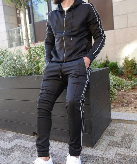 Takeover Tech Leisure Tracksuit Set - Black