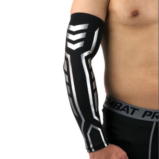 Takeover Compression Arm Sleeve - Black Steel